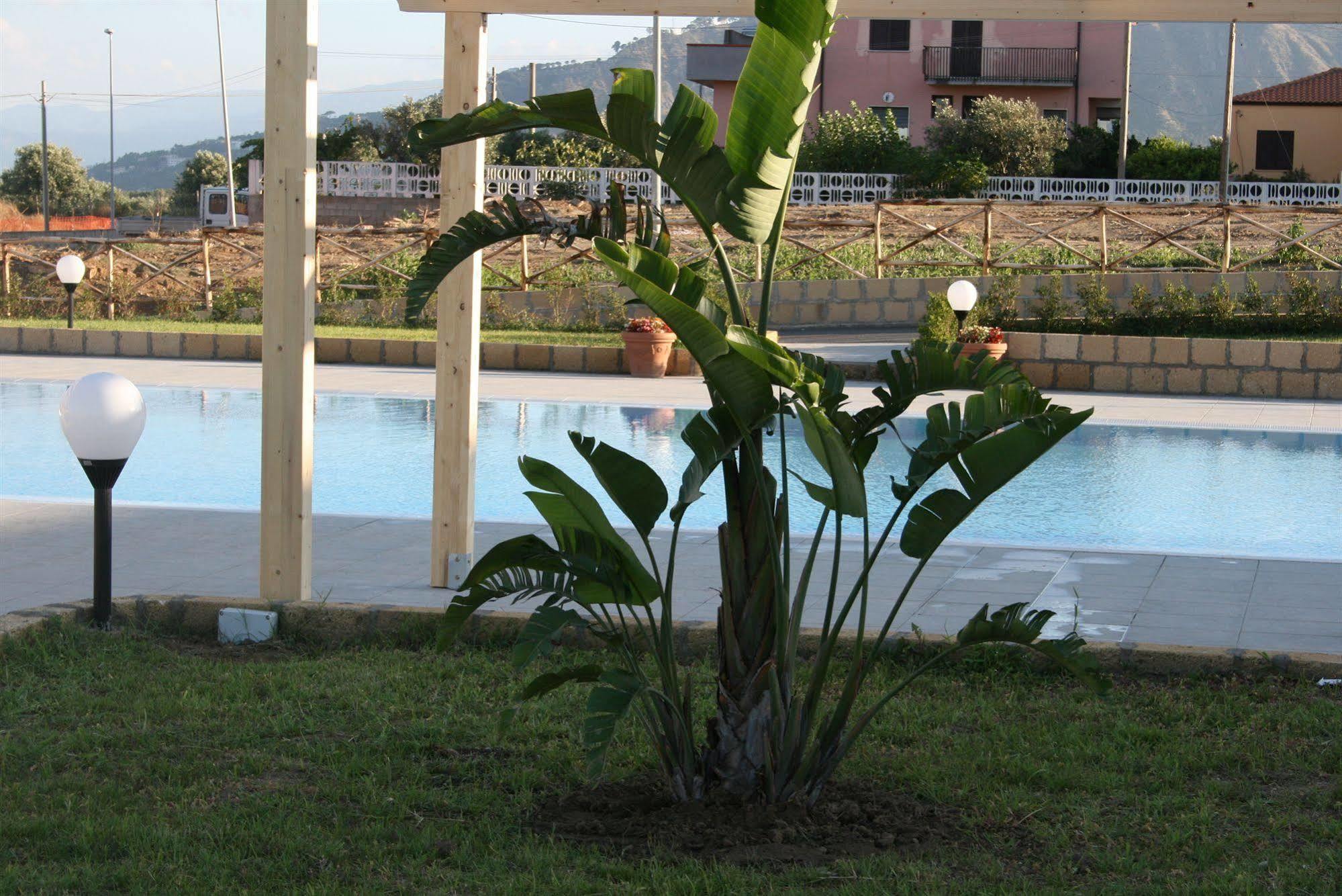 Baia Dei Canonici Apart otel Villaggio Le Rocelle Dış mekan fotoğraf